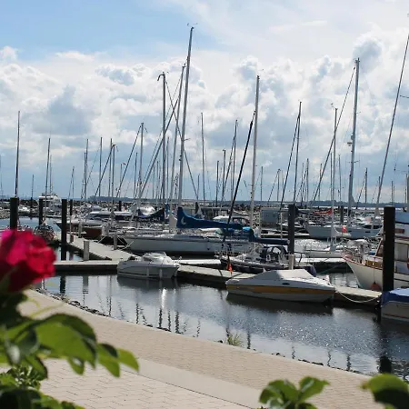 In Boltenhagen With Terrace Boltenhagen (Ostseebad)